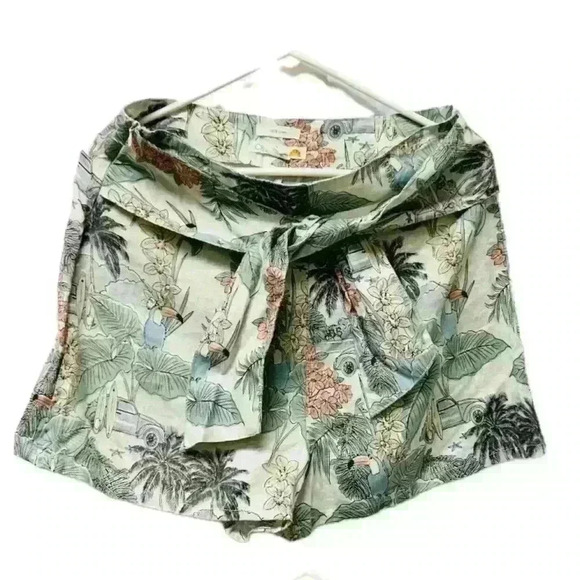 C&C California Faux Wrap High Waisted Linen Shorts Women’s Size 8 - Picture 1 of 10